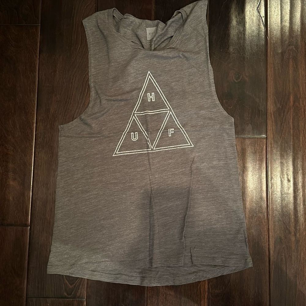 HUF Muscle T